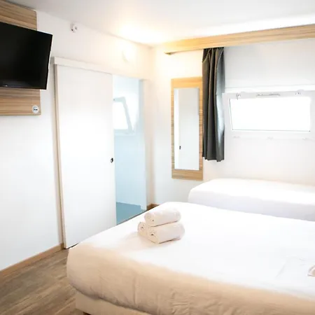 Bordeaux Sud Otel 2*