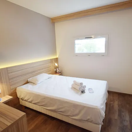 Bordeaux Sud Otel Villenave-dʼOrnon