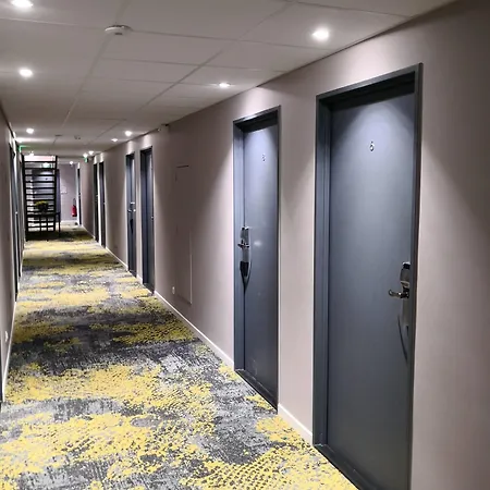 Otel Bordeaux Sud 2*