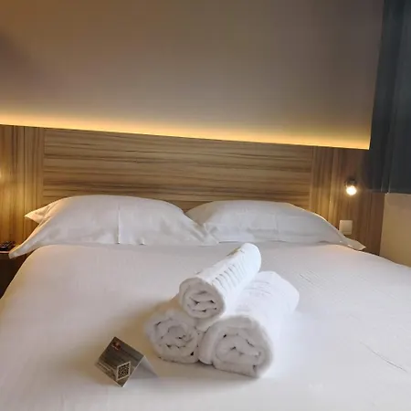 Bordeaux Sud Hotell 2*