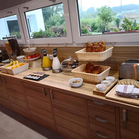 Hotell Bordeaux Sud 2*